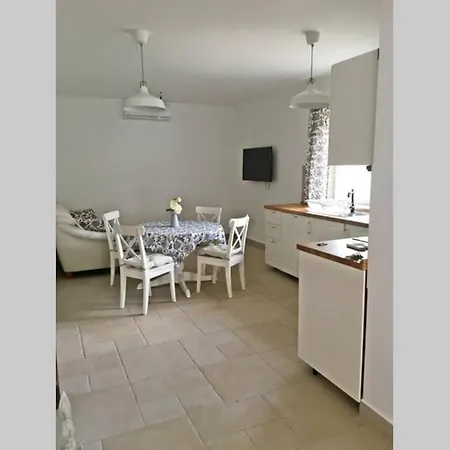 R Jacuzzival * Balatonfenyves