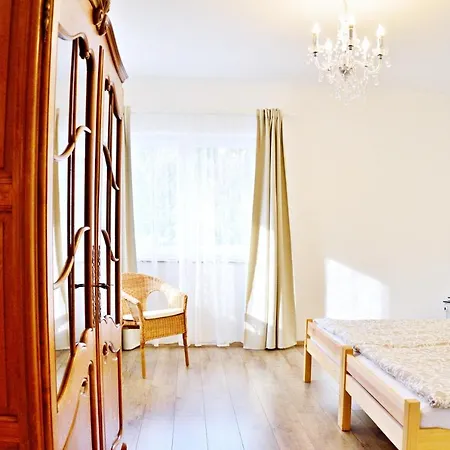 R Jacuzzival Tatil Evi
